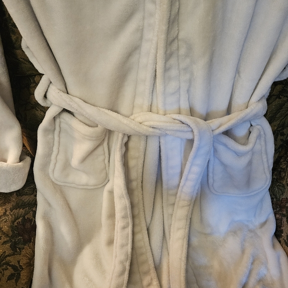 DOLPHINS ROBE - Picture 6 of 6